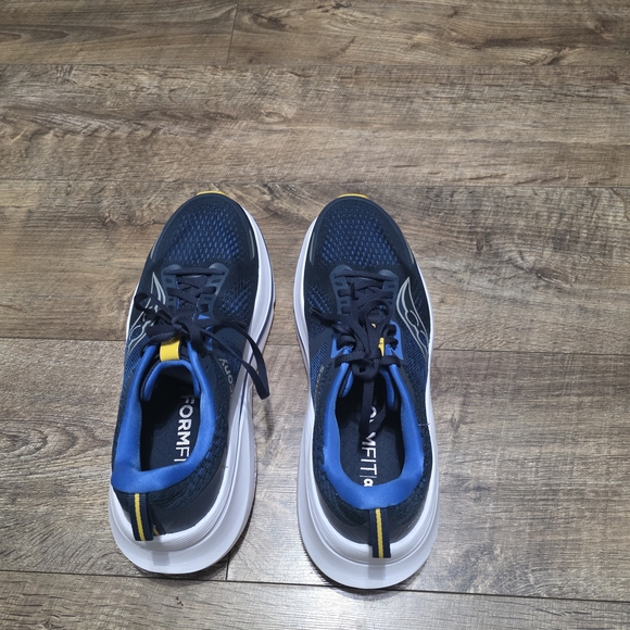 Saucony Guide Formfit Sneaker Men Size 10